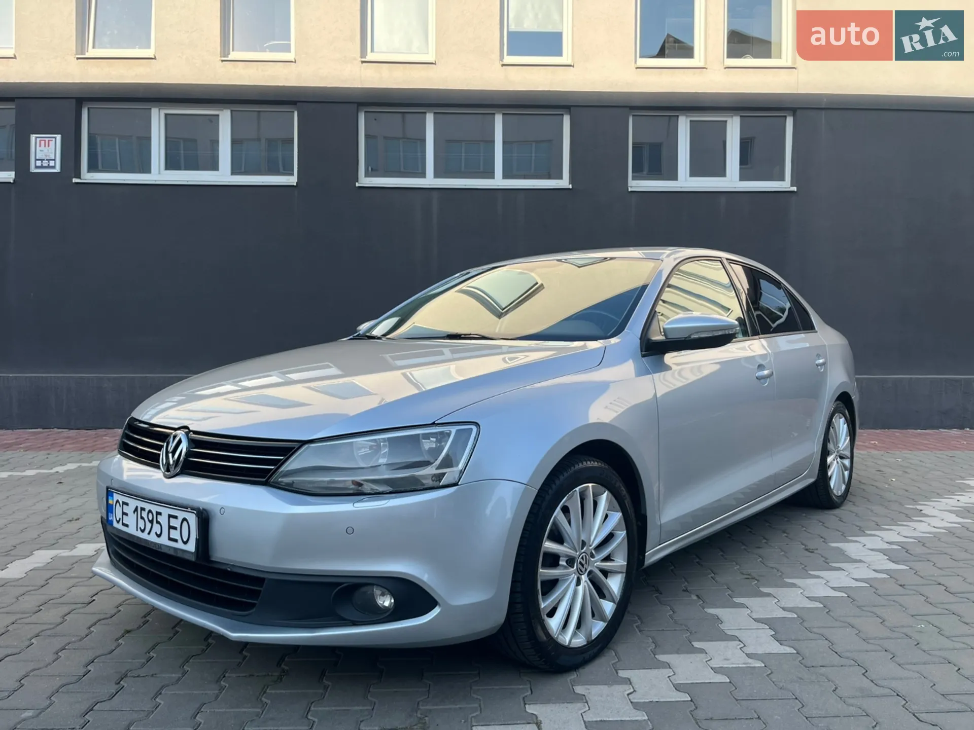 Volkswagen Jetta, 2013
