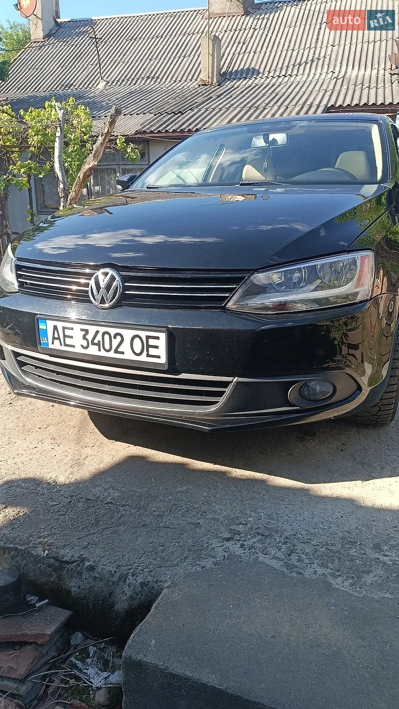 Volkswagen Jetta, 2012