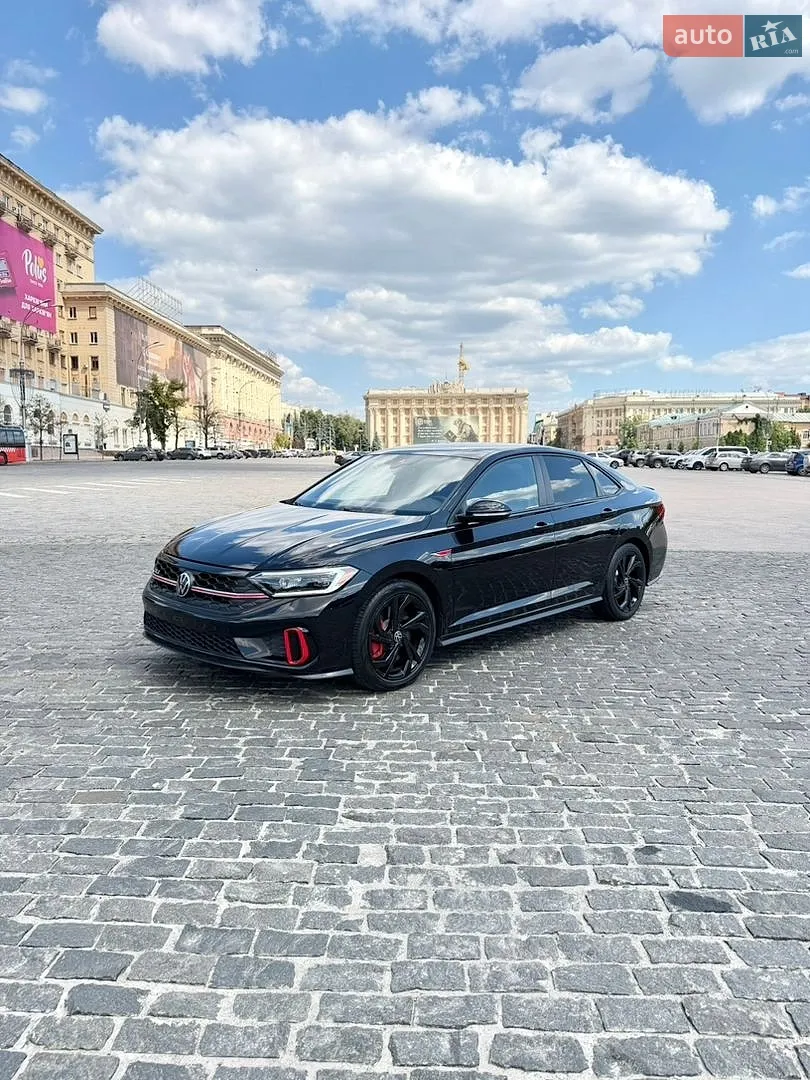 Volkswagen Jetta, 2023
