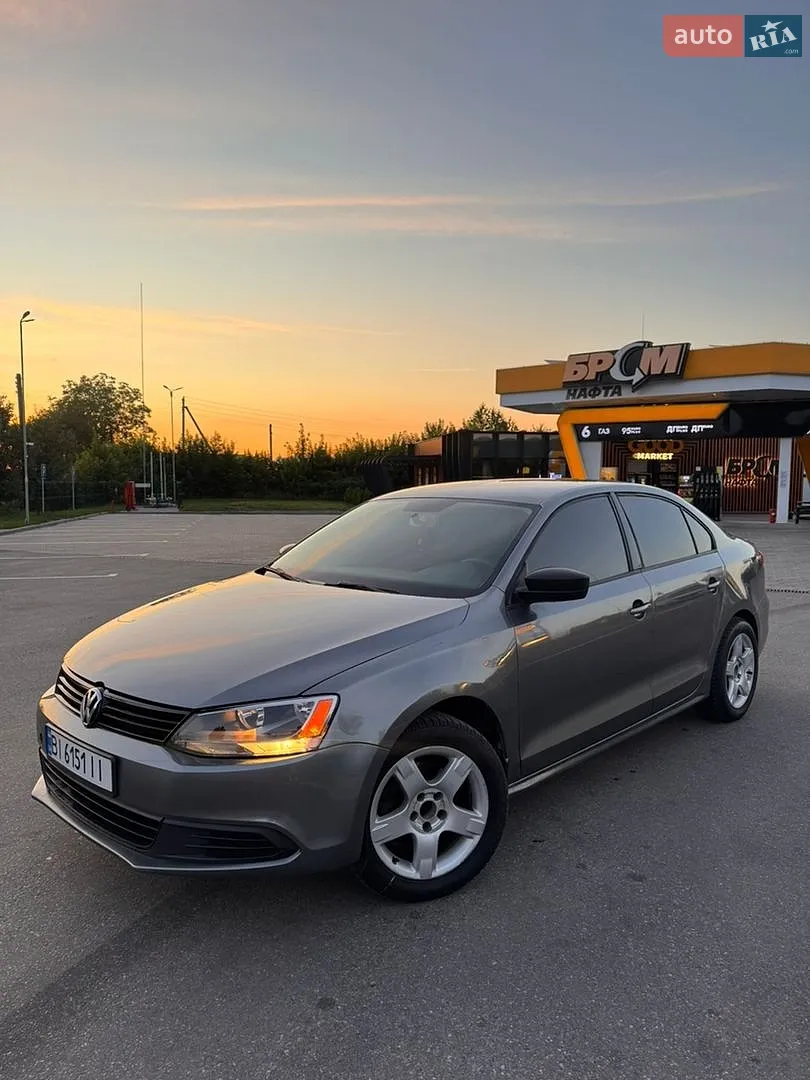 Volkswagen Jetta, 2011