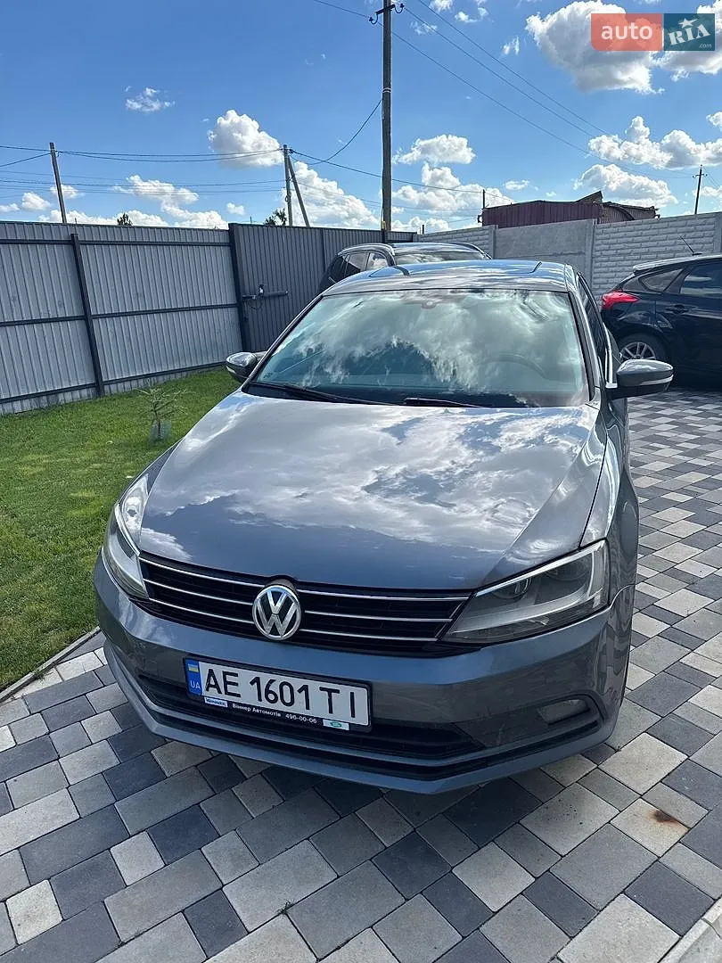 Volkswagen Jetta, 2016