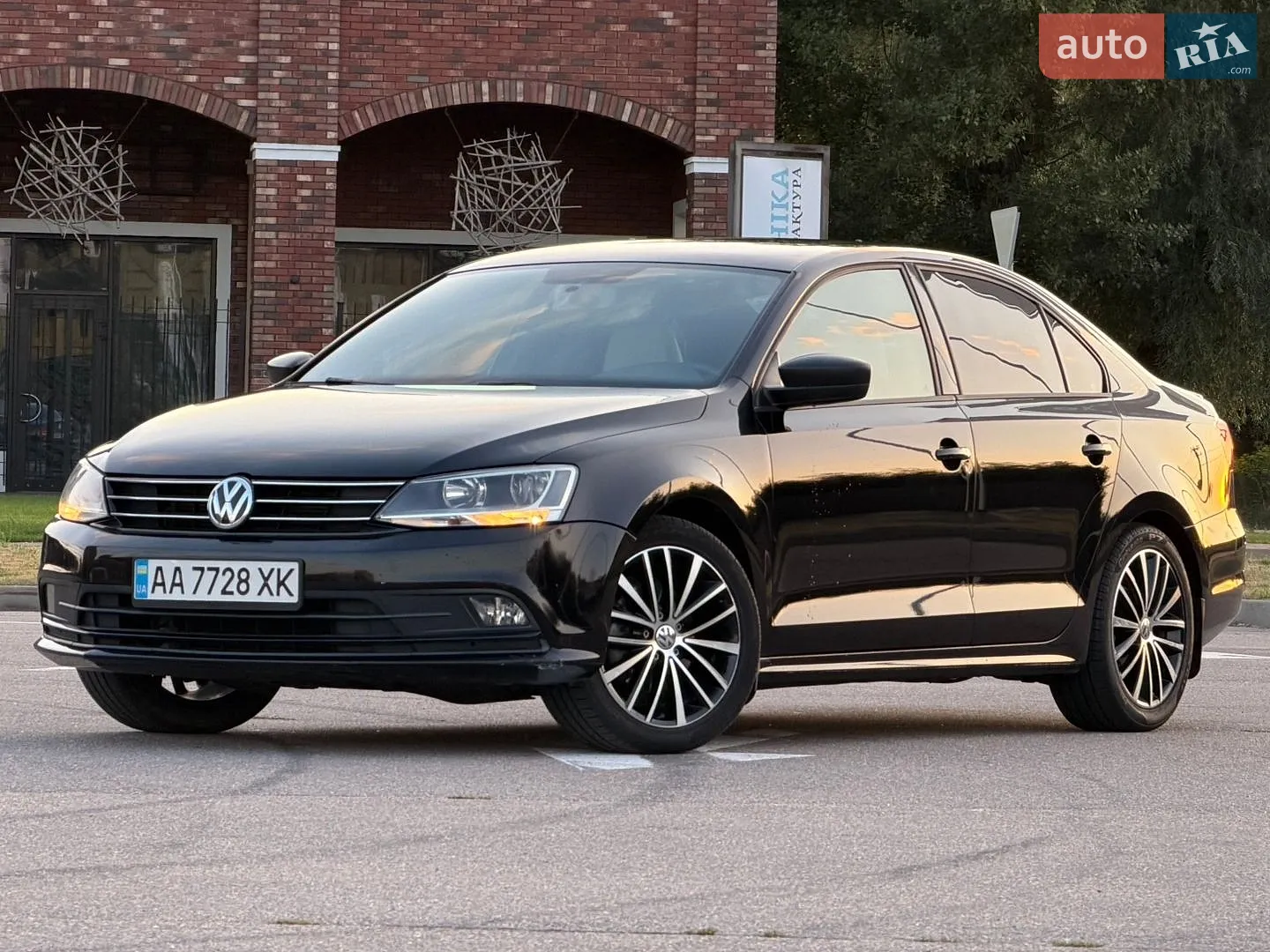 Volkswagen Jetta, 2015