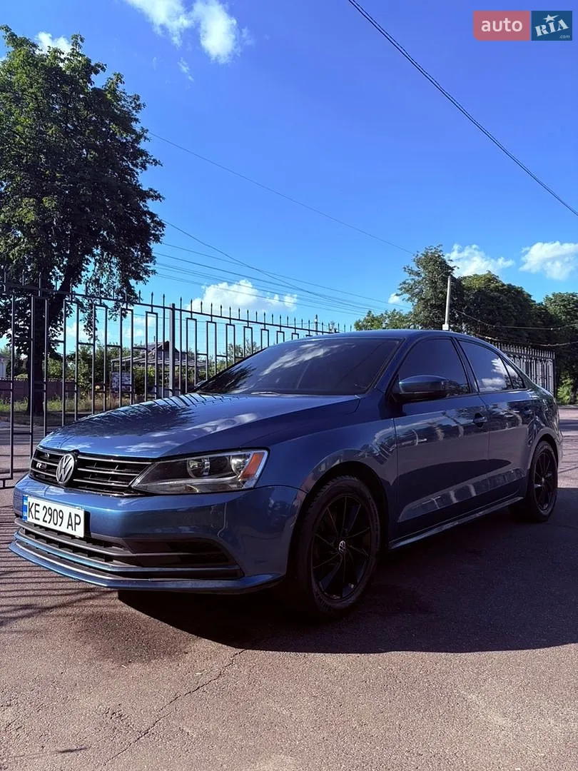 Volkswagen Jetta, 2015