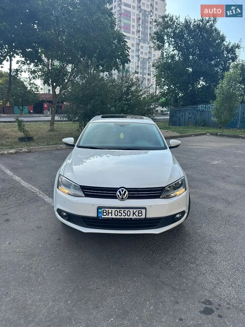 Volkswagen Jetta, 2014