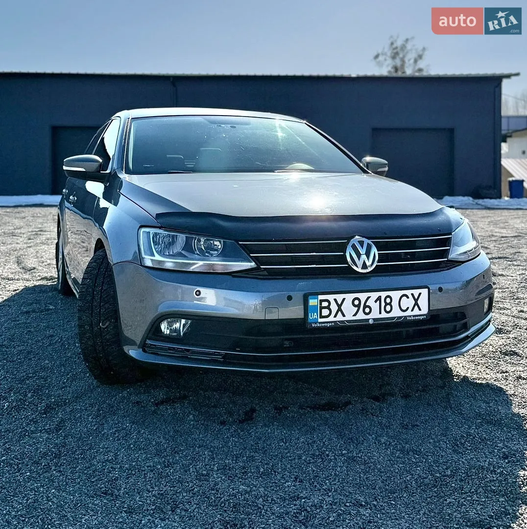 Volkswagen Jetta, 2015