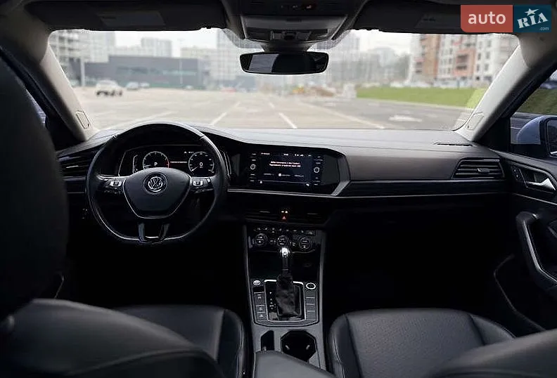 Volkswagen Jetta, 2018