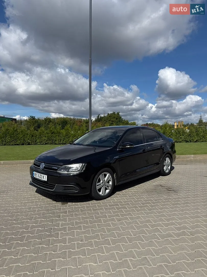Volkswagen Jetta, 2013