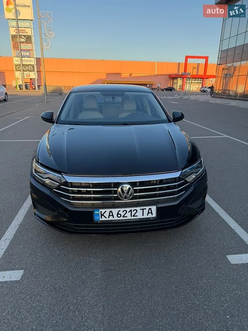 Volkswagen Jetta, 2019