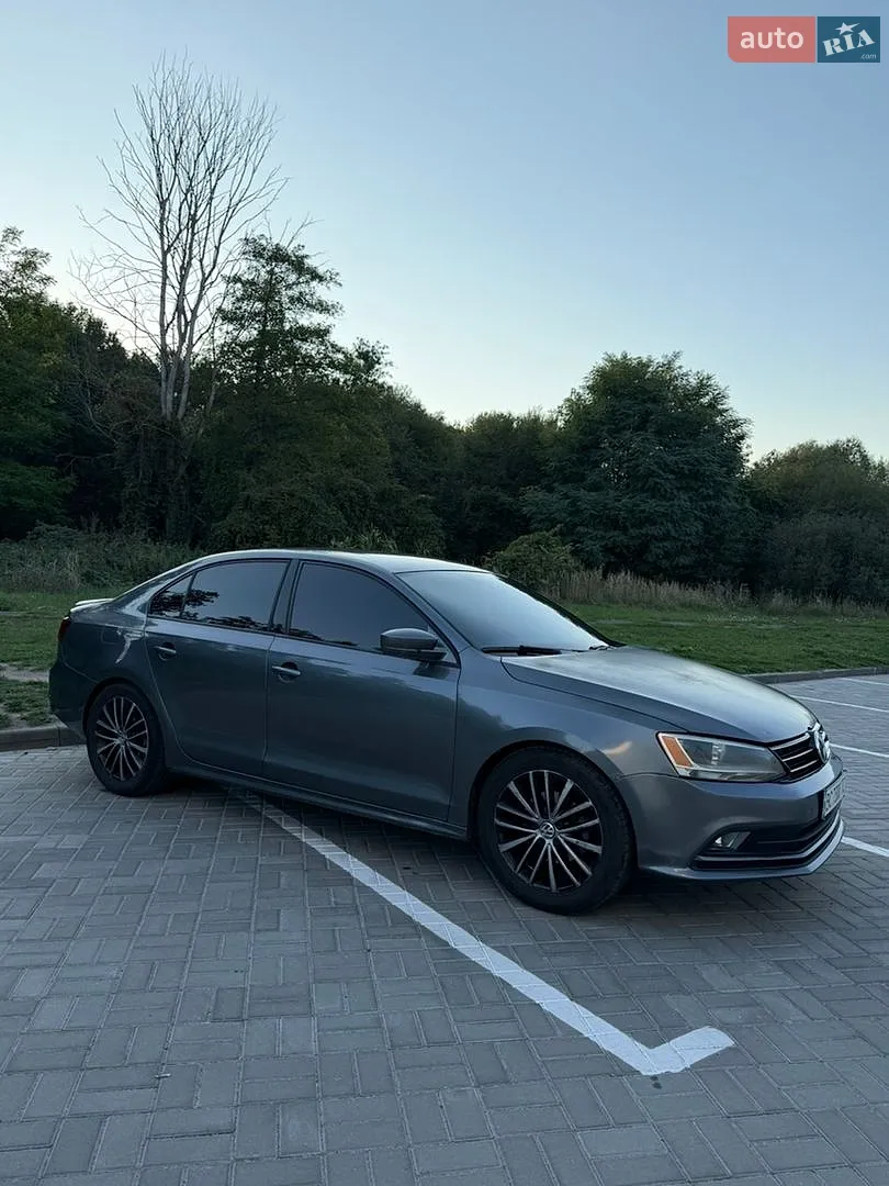 Volkswagen Jetta, 2015