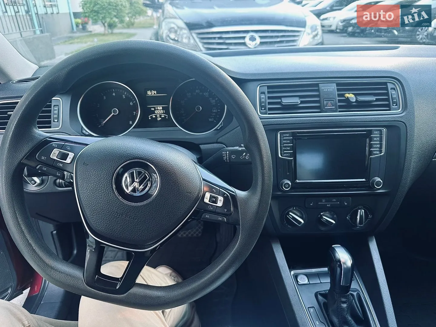 Volkswagen Jetta, 2016