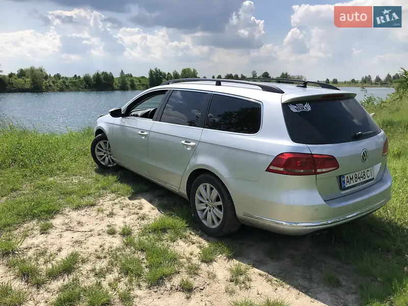 Volkswagen Passat, 2012