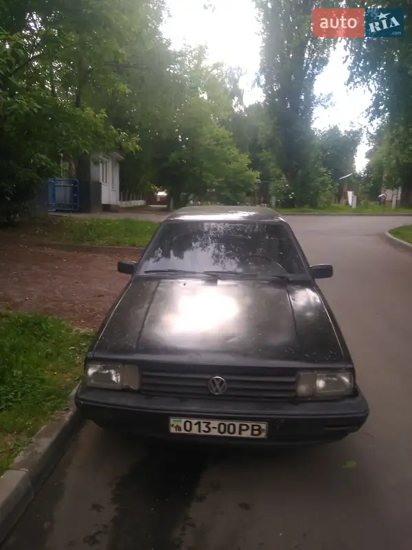 Volkswagen Passat, 1986