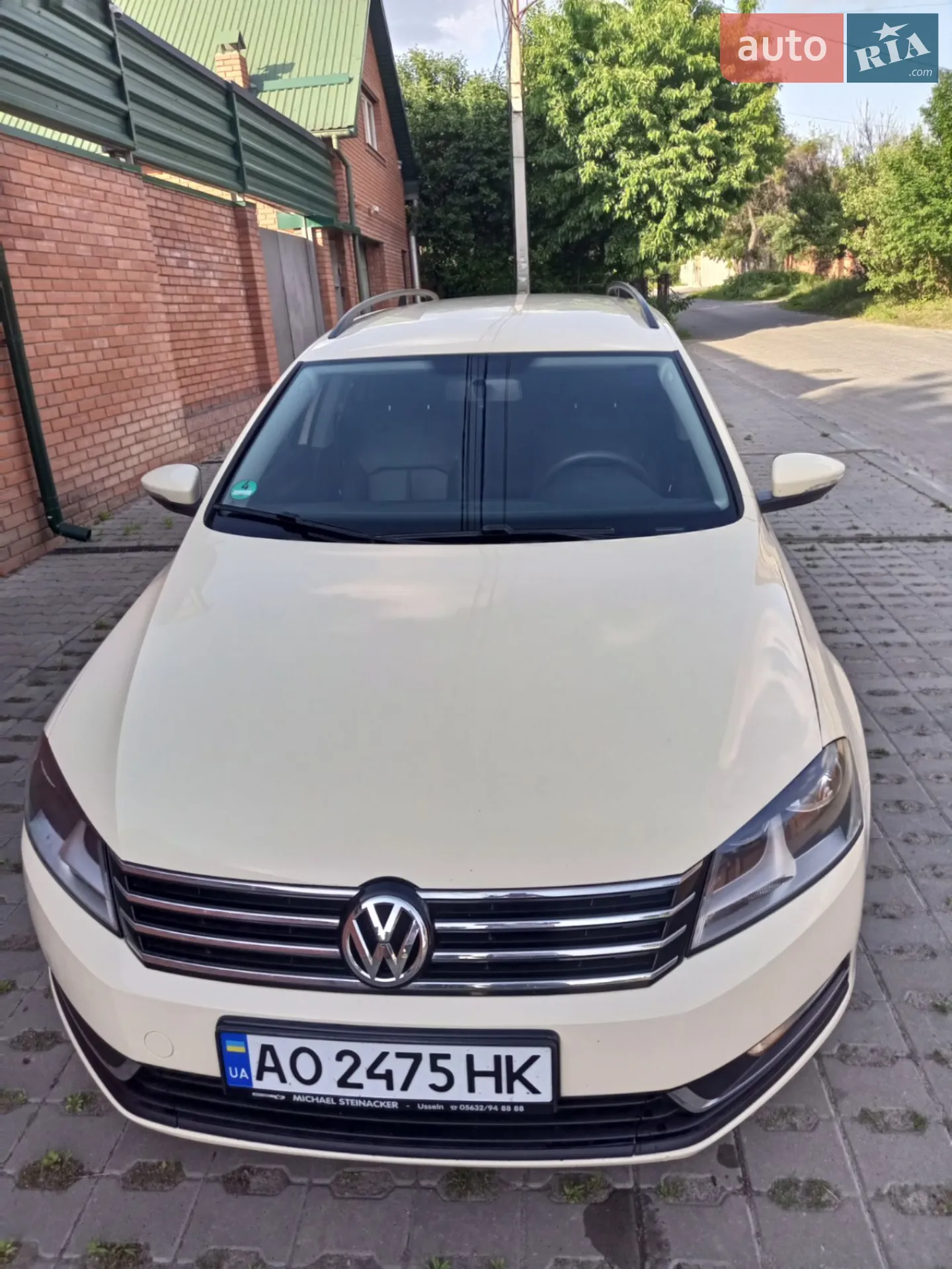 Volkswagen Passat 2014 — 1