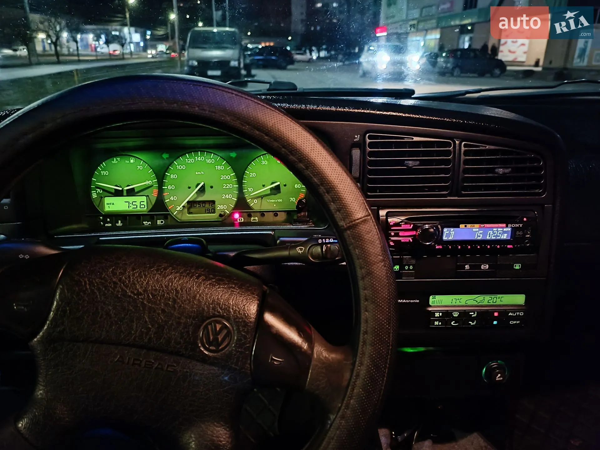 Volkswagen Passat, 1994
