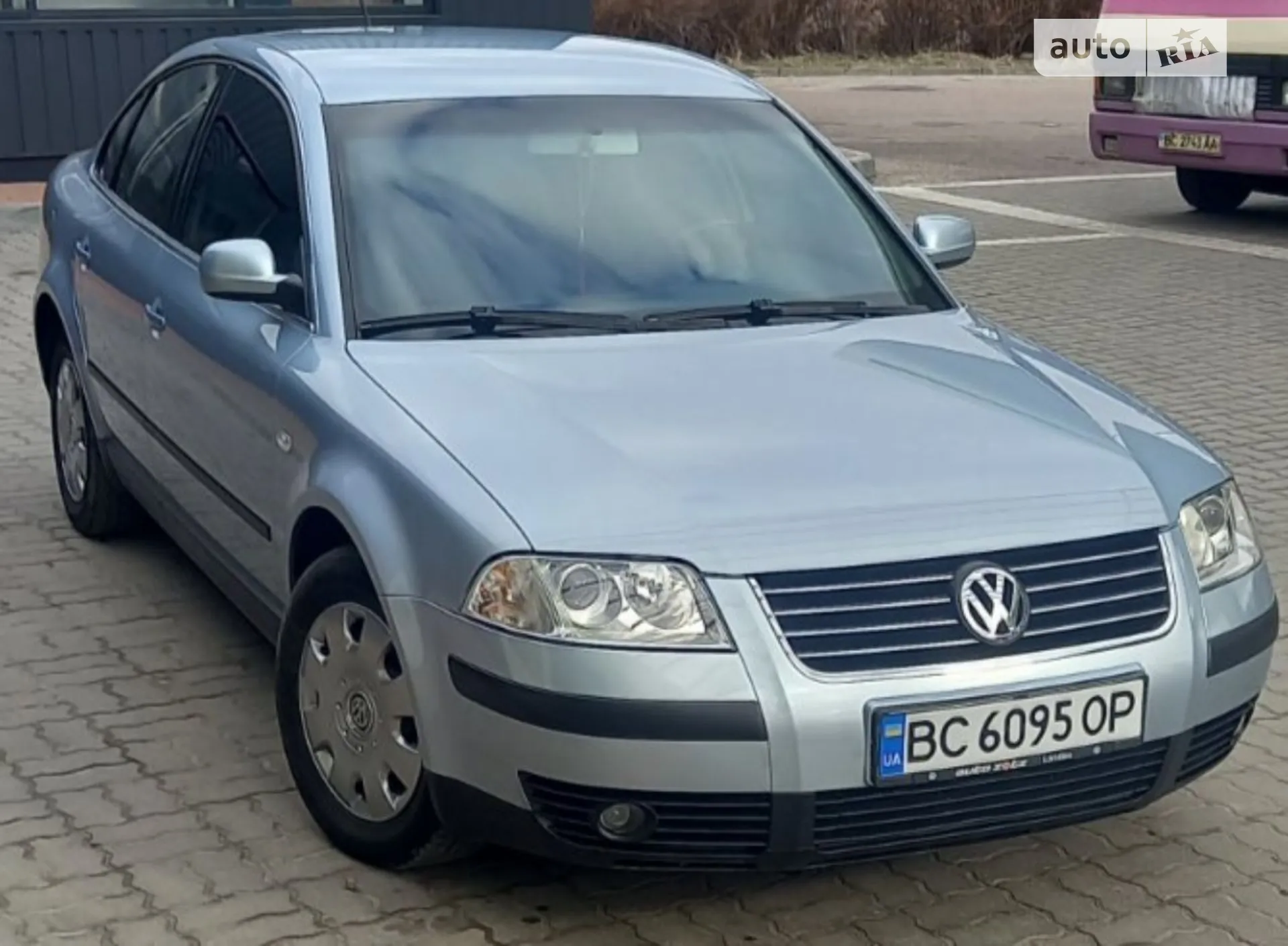 Volkswagen Passat, 2002