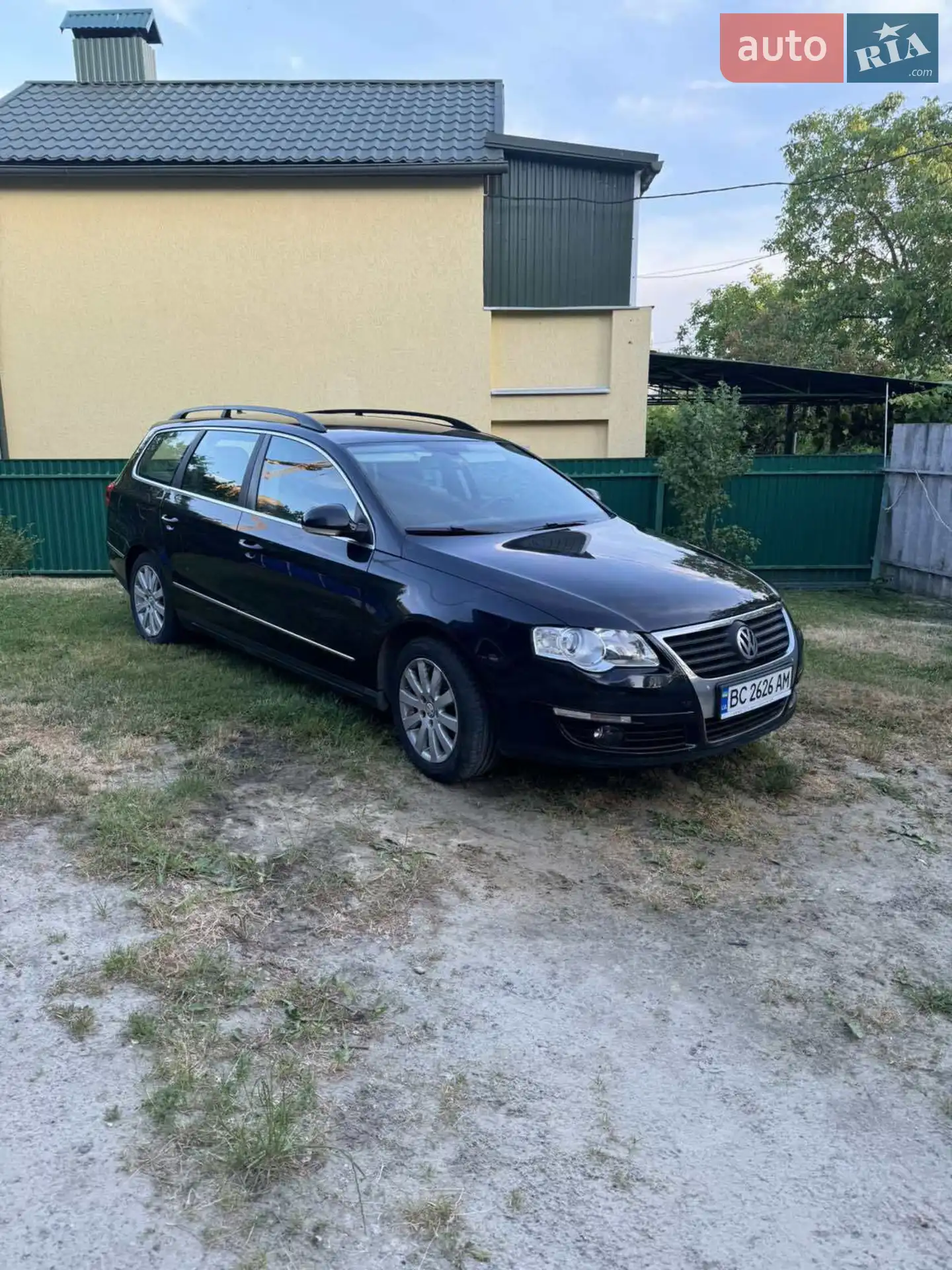 Volkswagen Passat, 2010