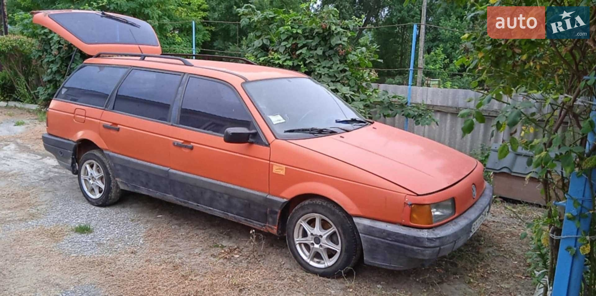 Volkswagen Passat, 1989