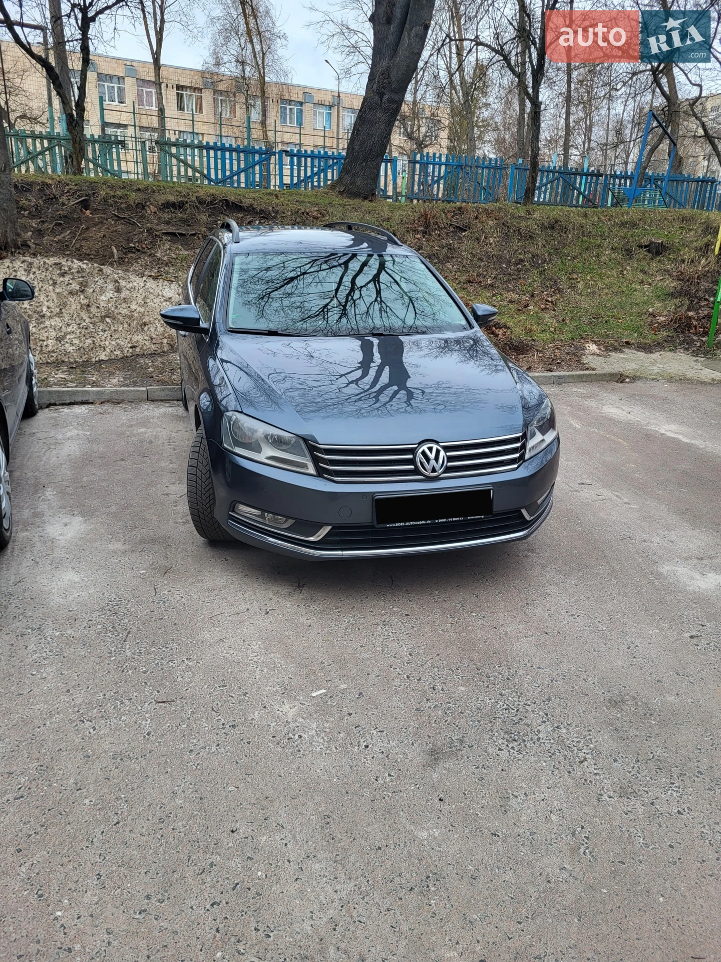 Volkswagen Passat, 2011