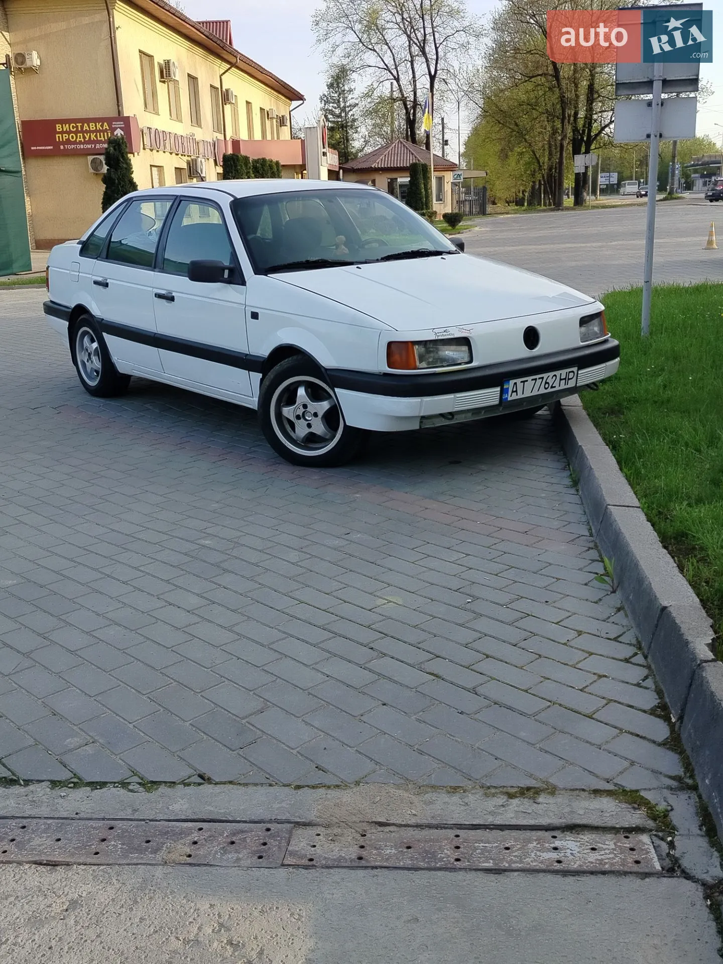 Volkswagen Passat, 1990
