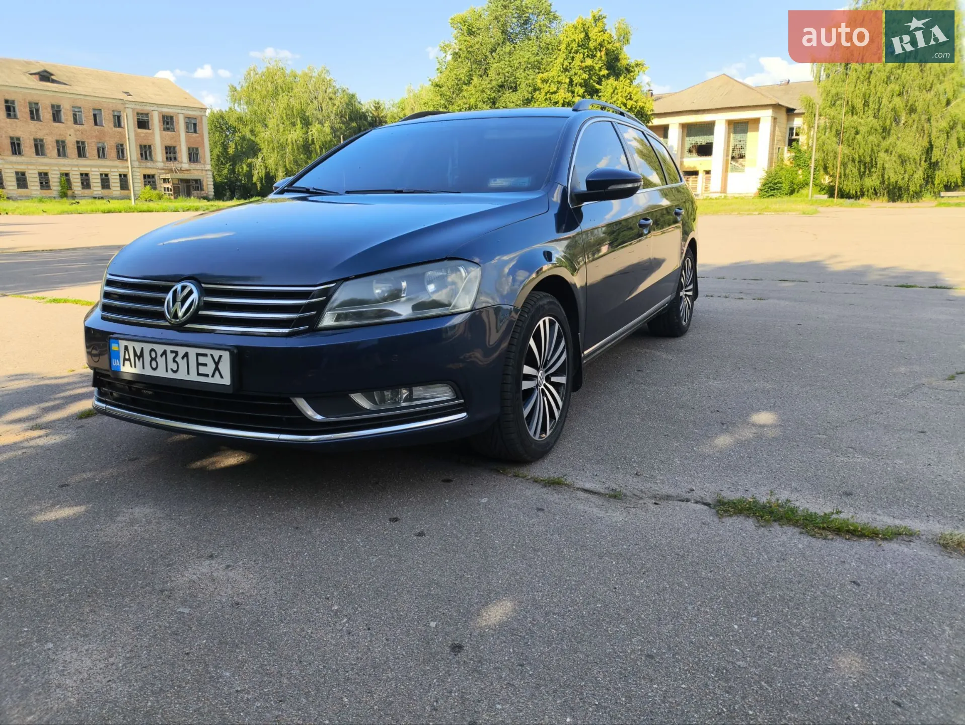 Volkswagen Passat, 2011