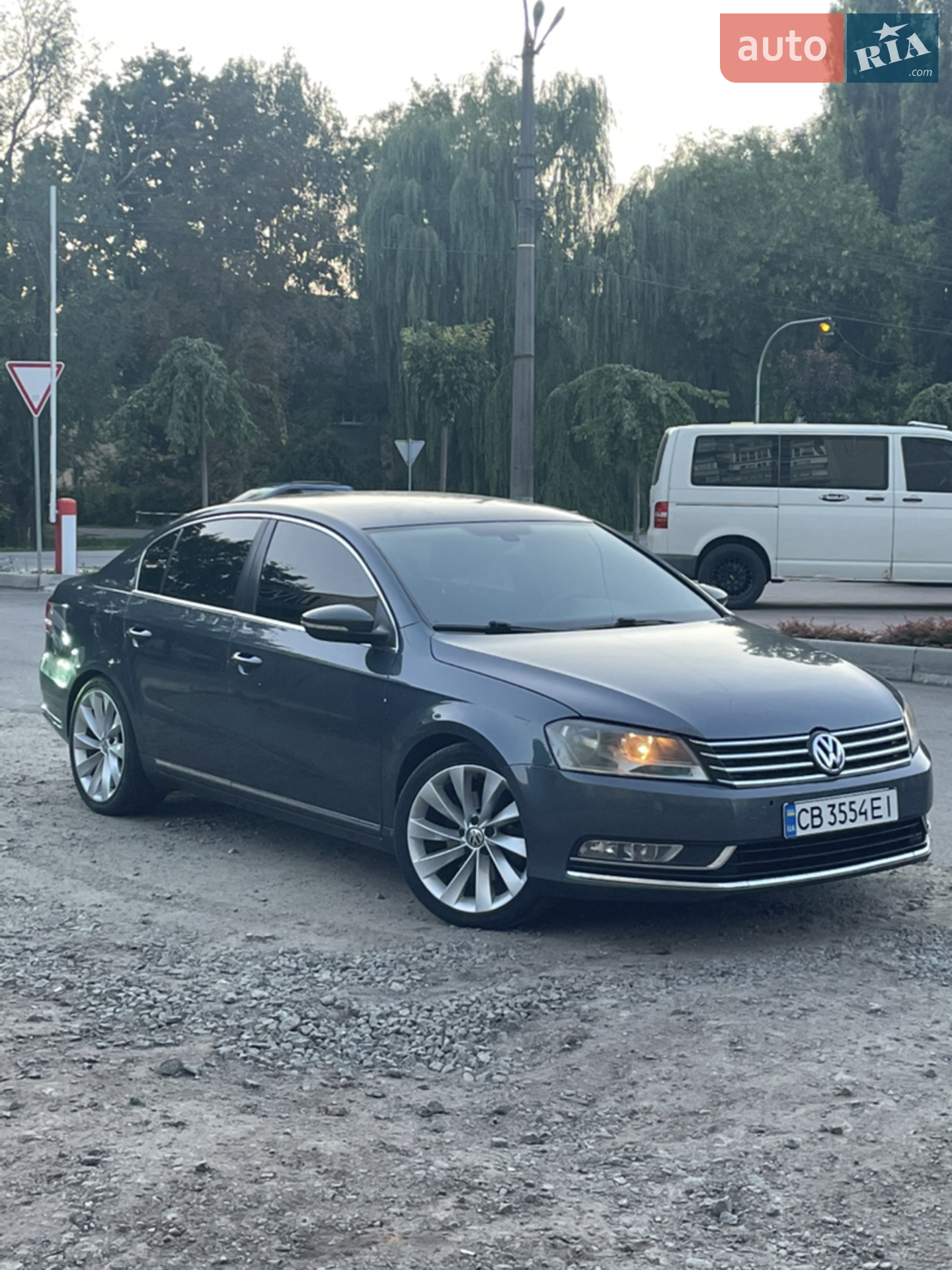 Volkswagen Passat, 2011