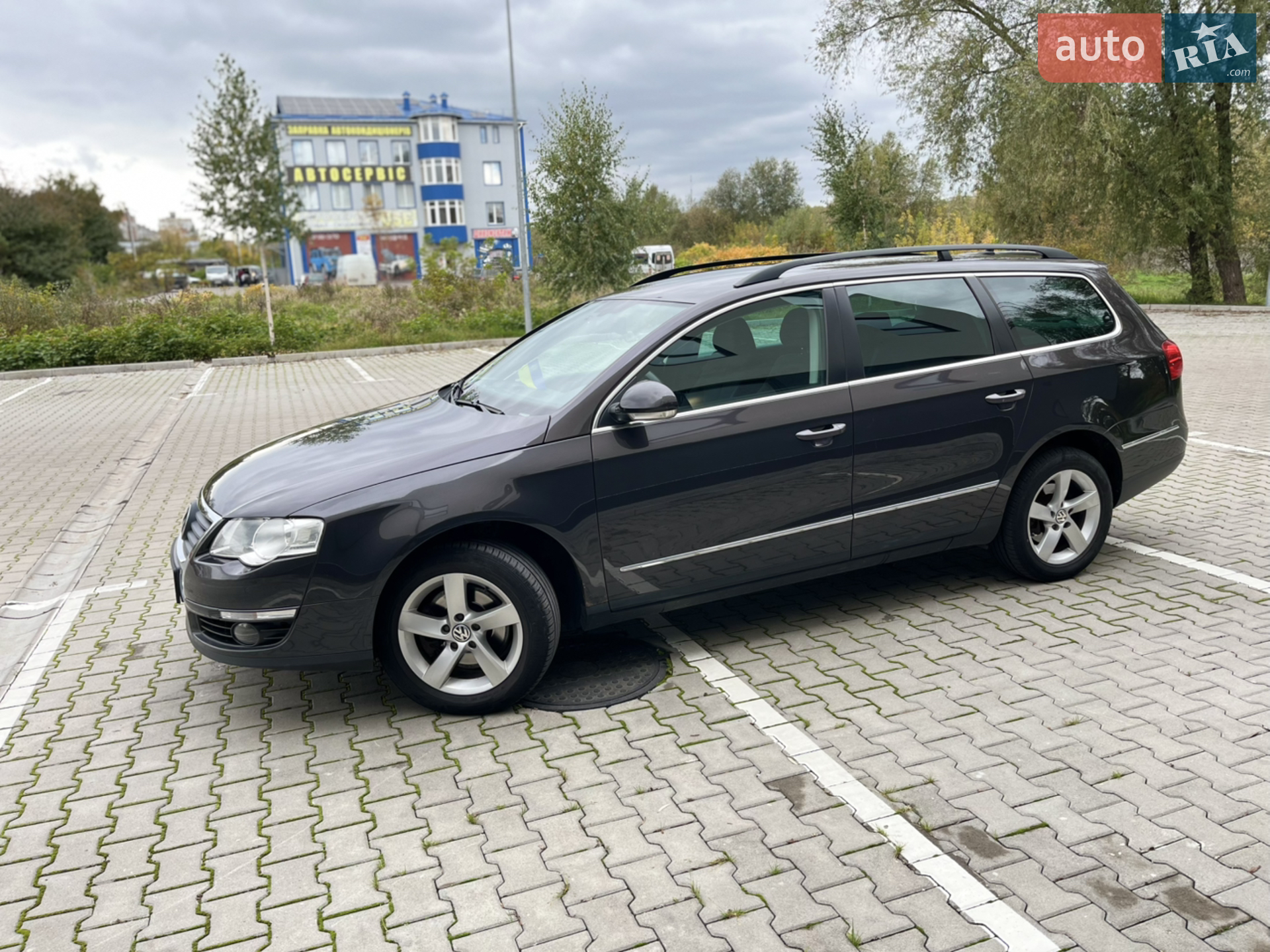 Volkswagen Passat, 2010
