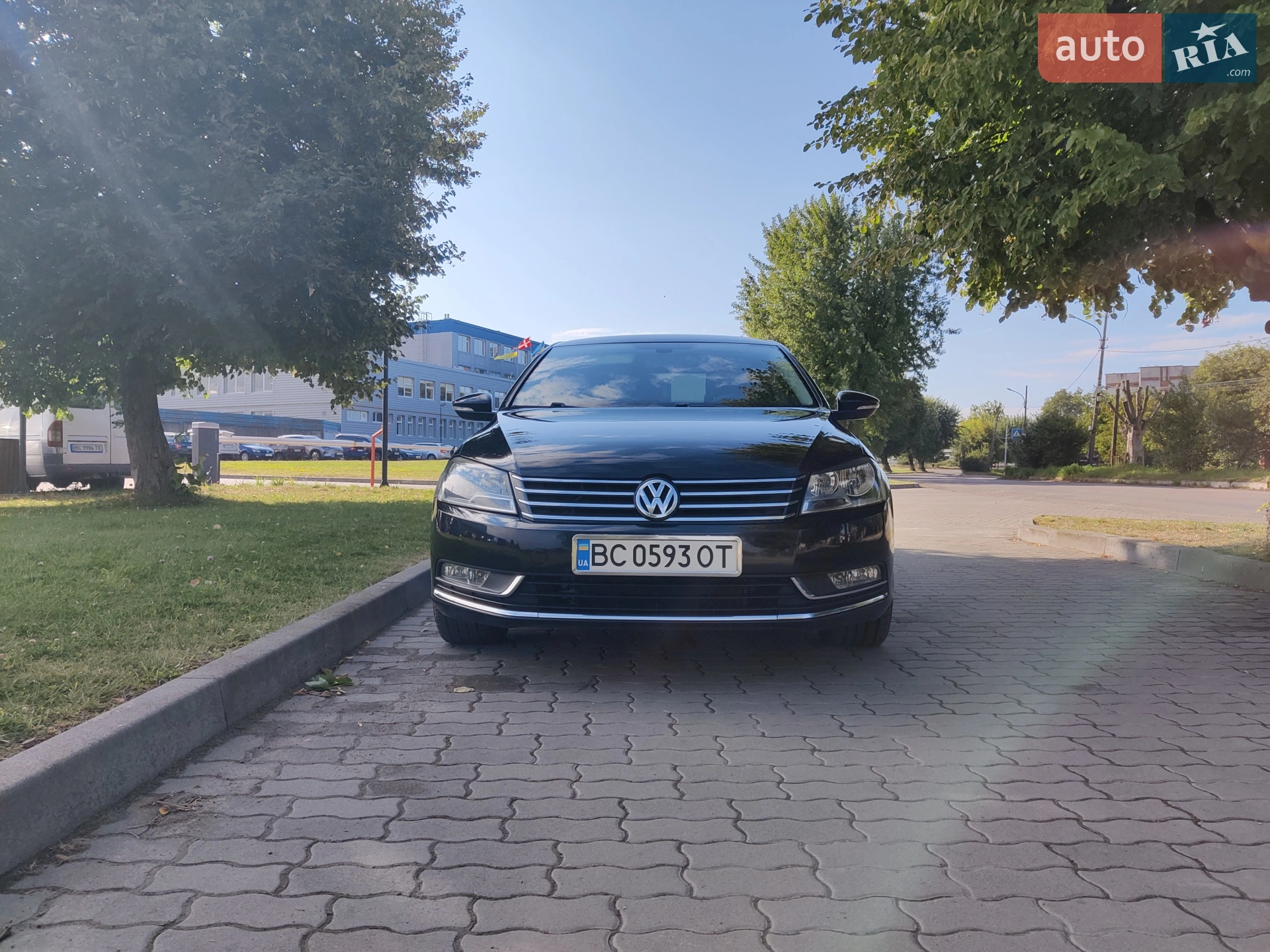 Volkswagen Passat, 2011
