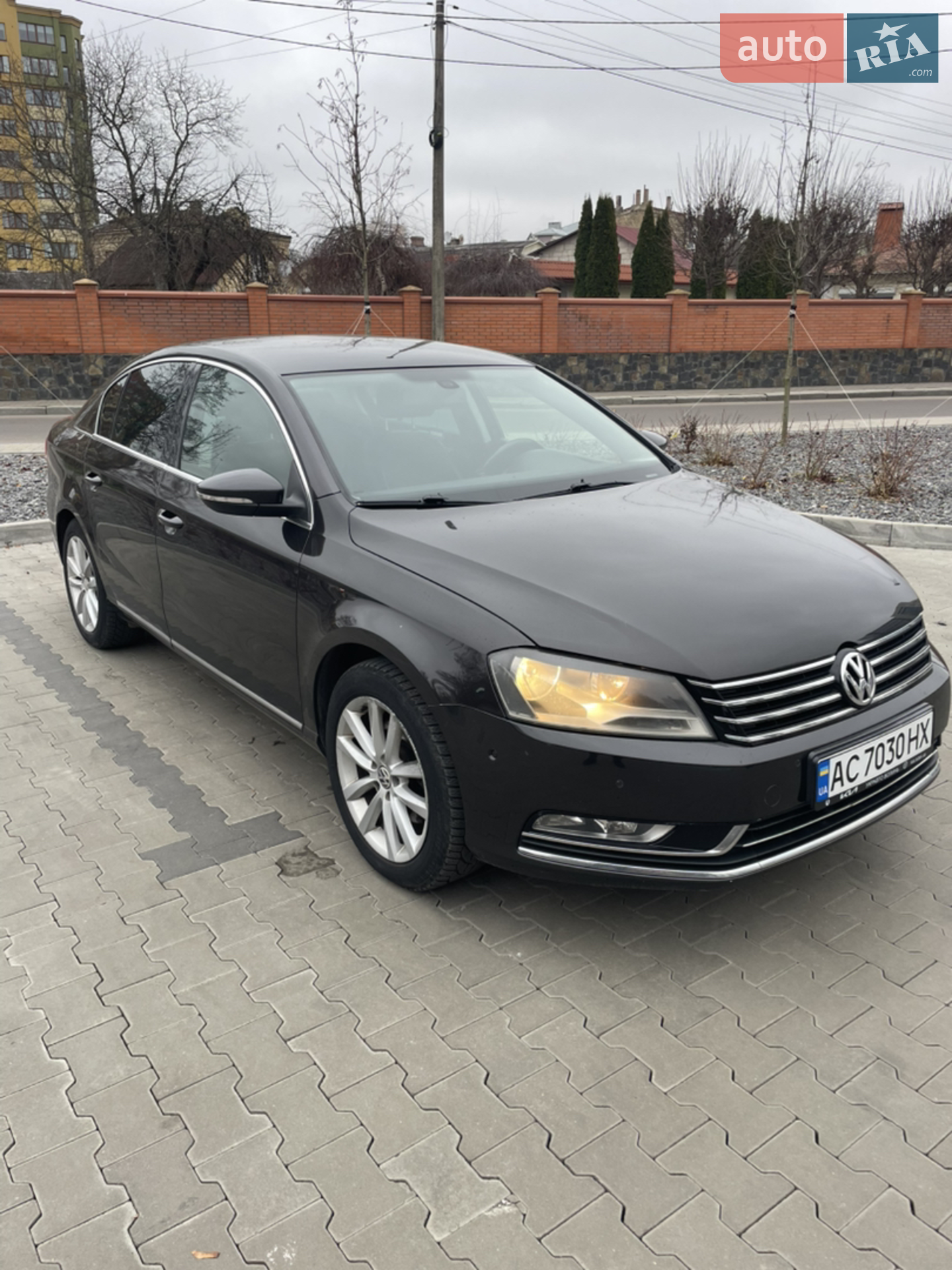 Volkswagen Passat, 2011