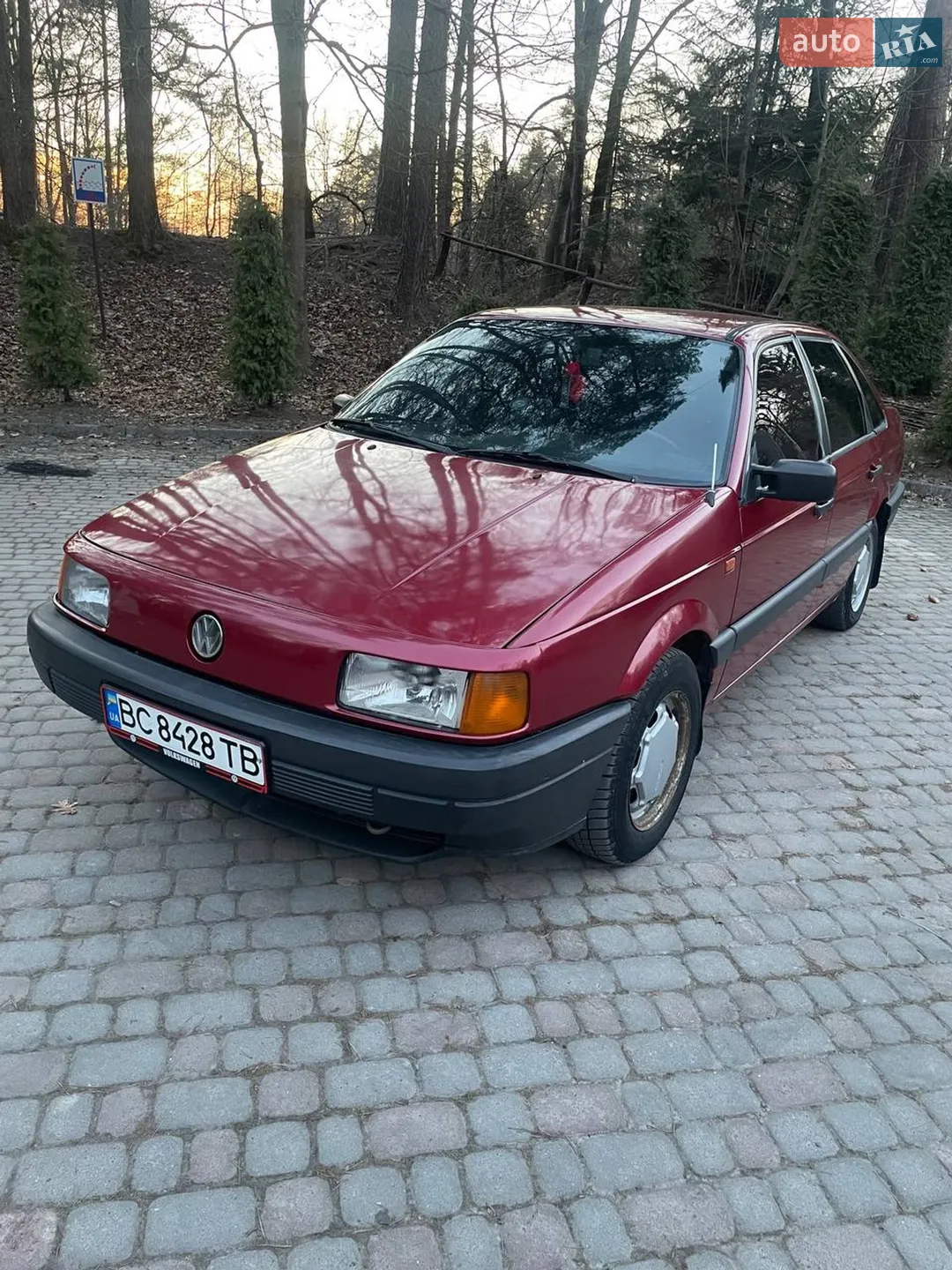 Volkswagen Passat, 1988