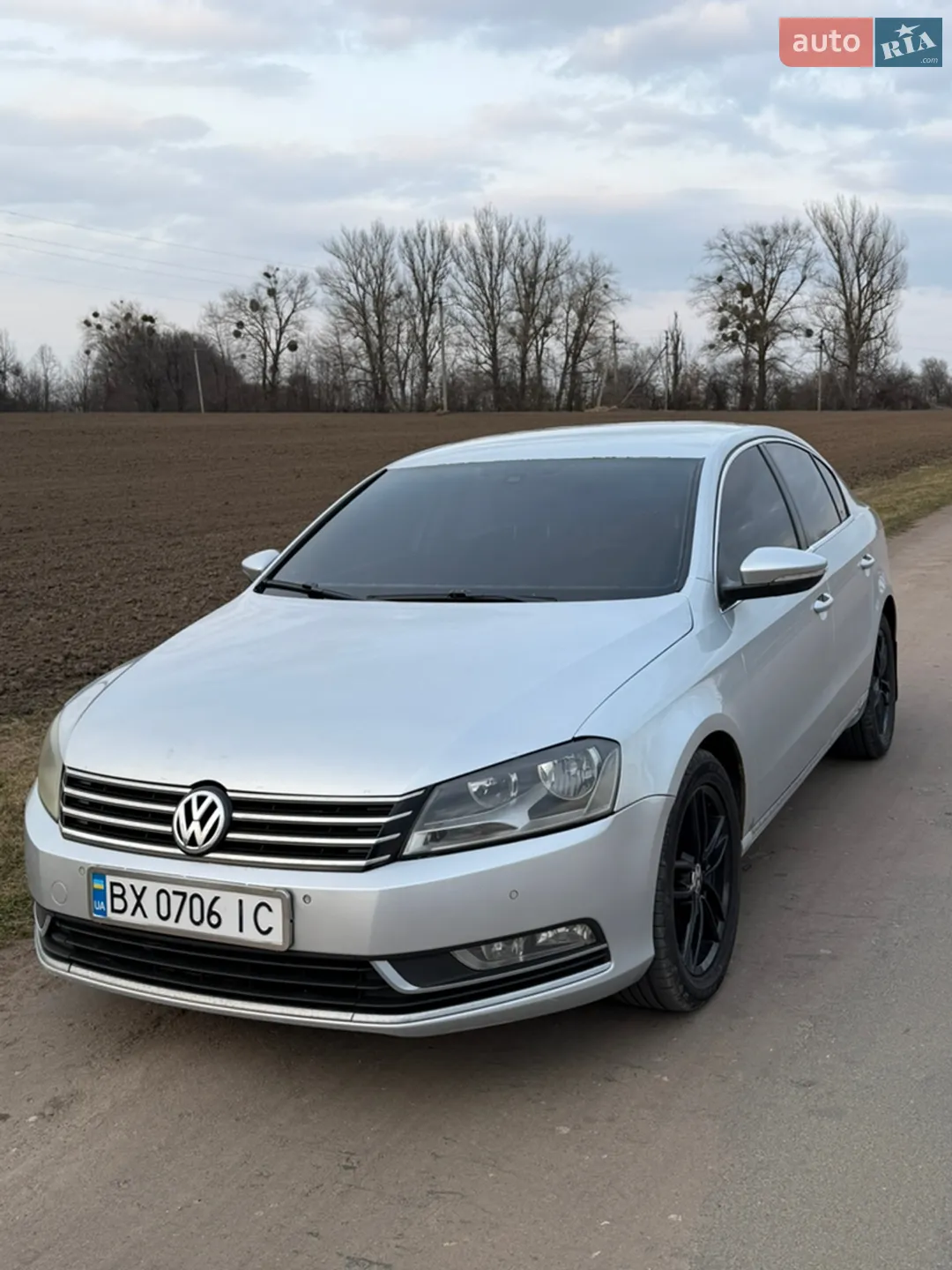 Volkswagen Passat, 2011