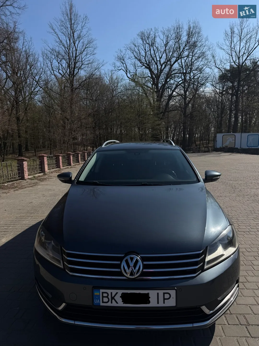 Volkswagen Passat, 2011