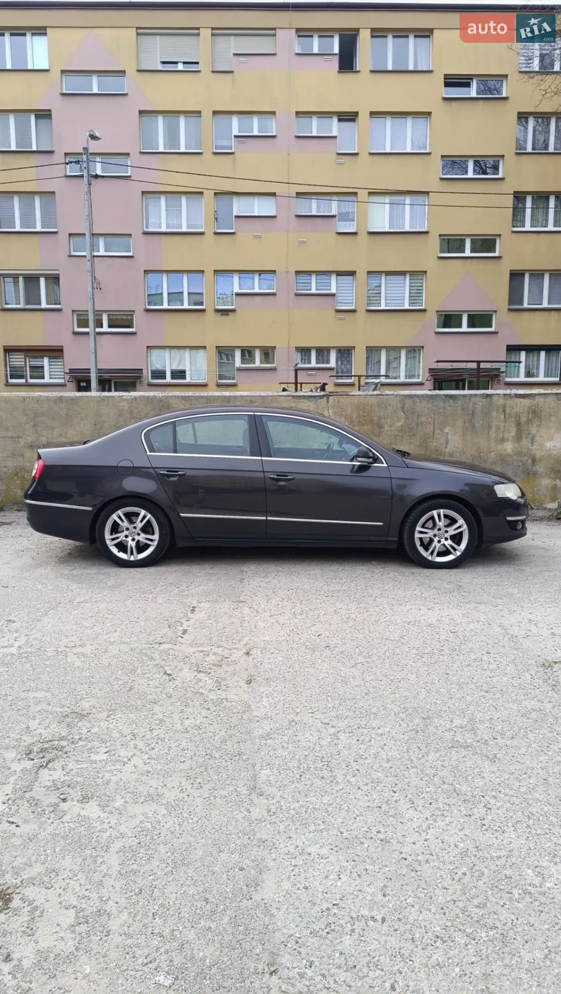 Volkswagen Passat, 2005