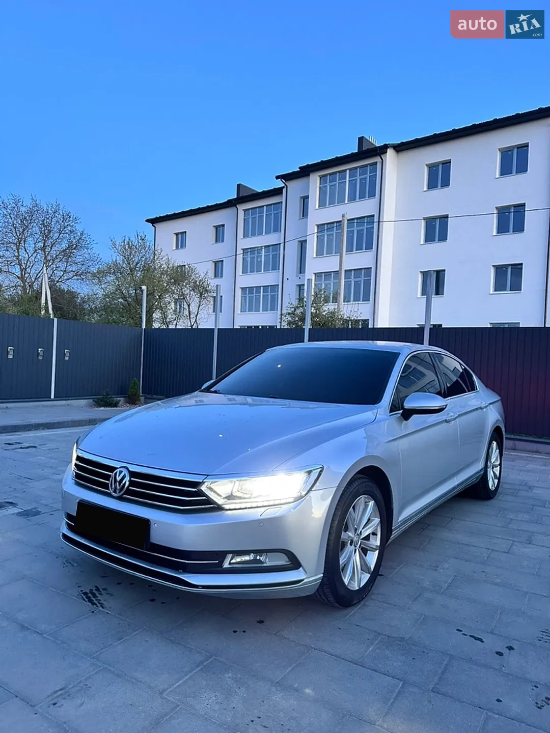 Volkswagen Passat 2015 — 1