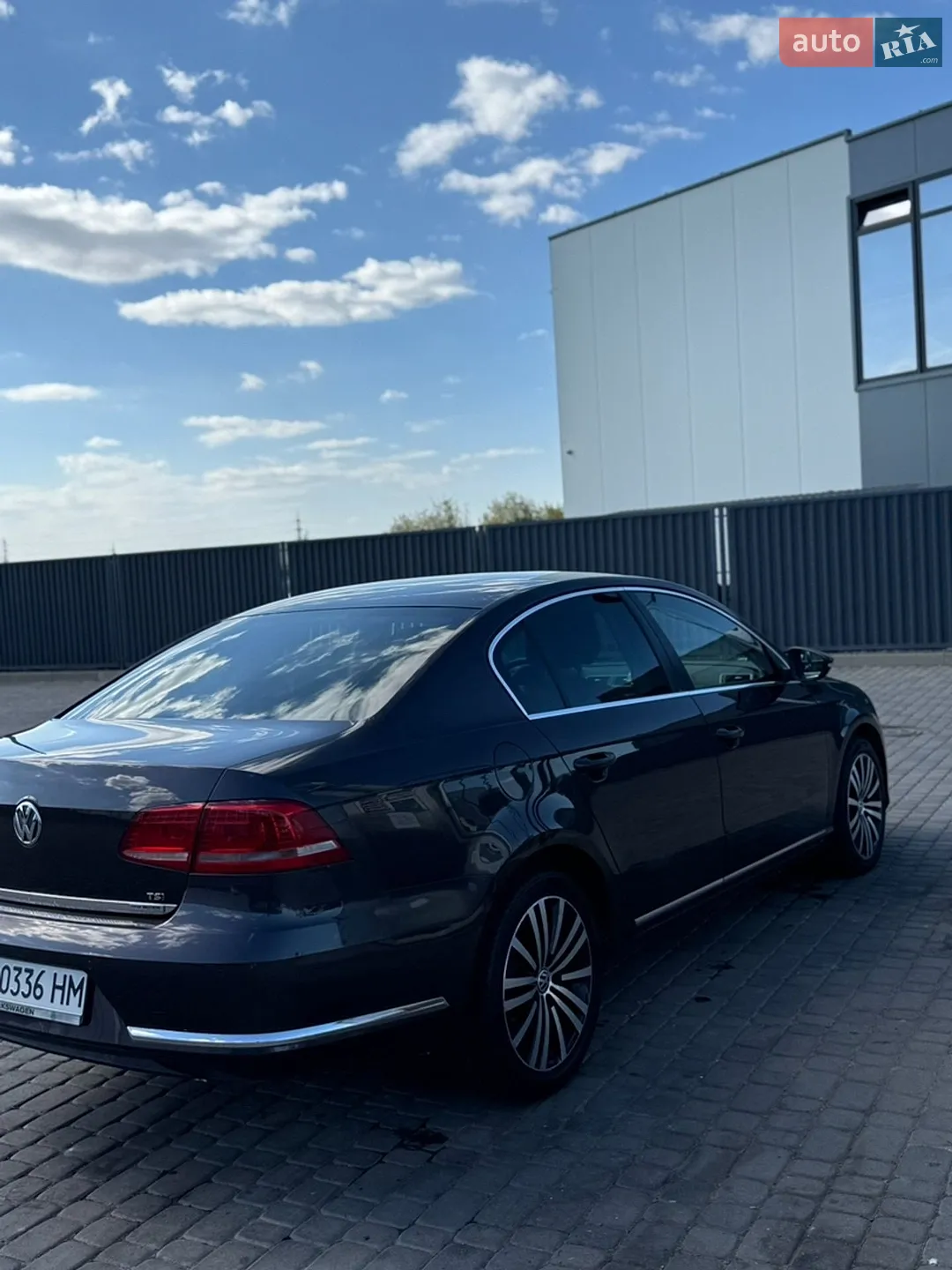 Volkswagen Passat, 2011