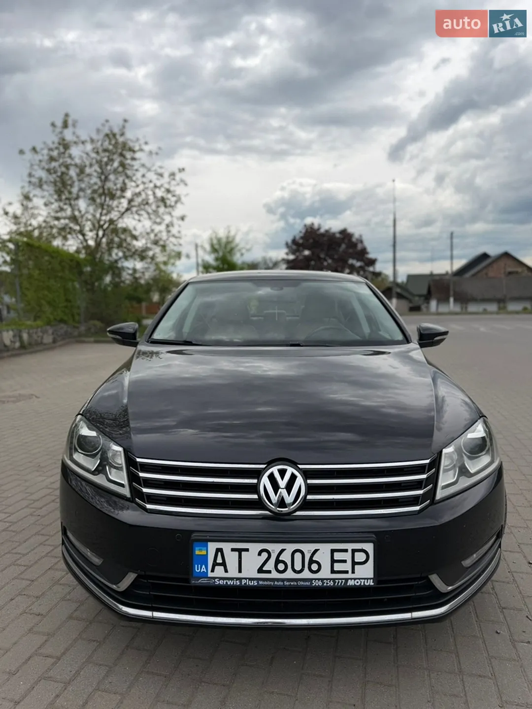 Volkswagen Passat, 2011