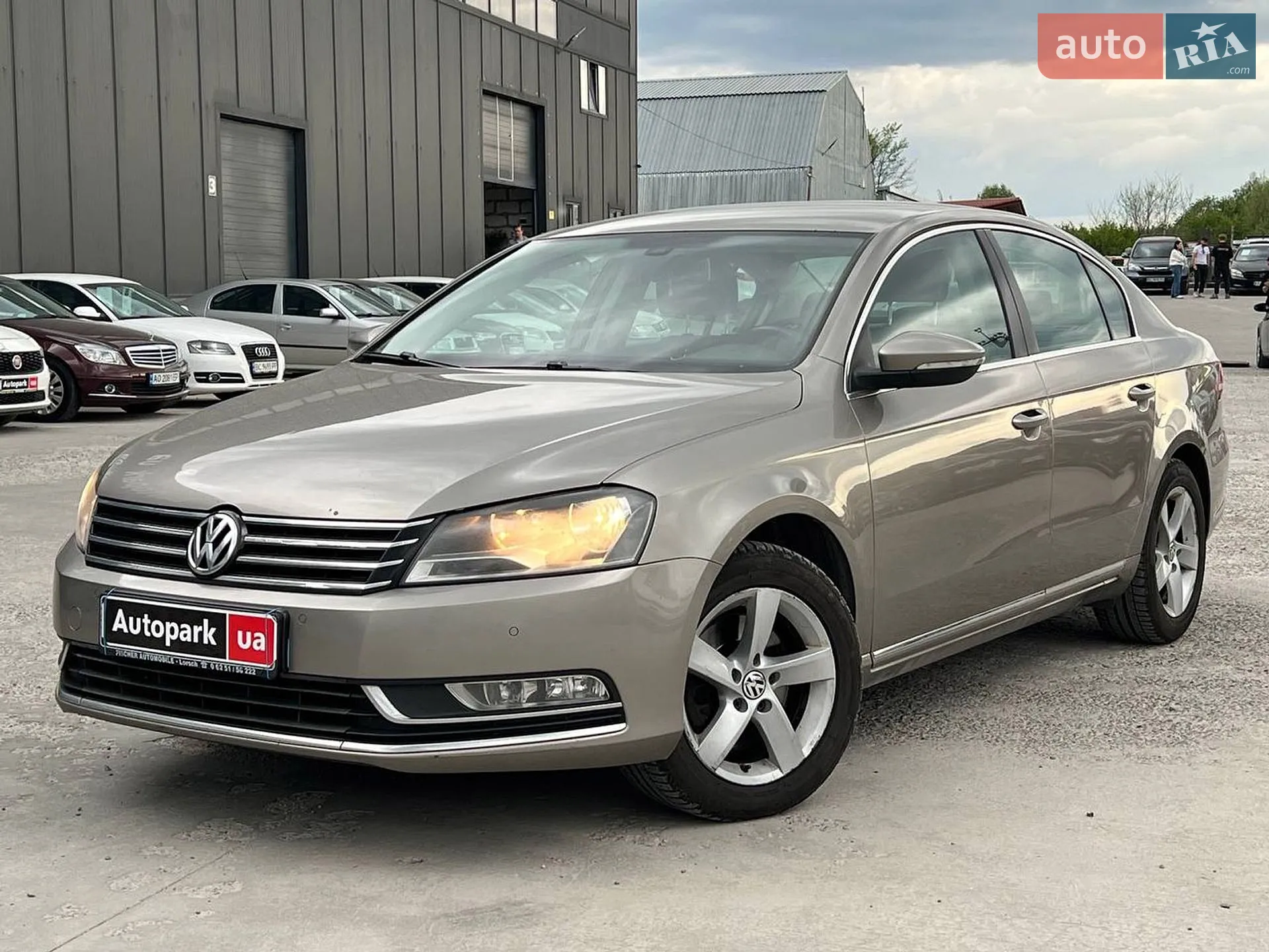 Volkswagen Passat, 2014
