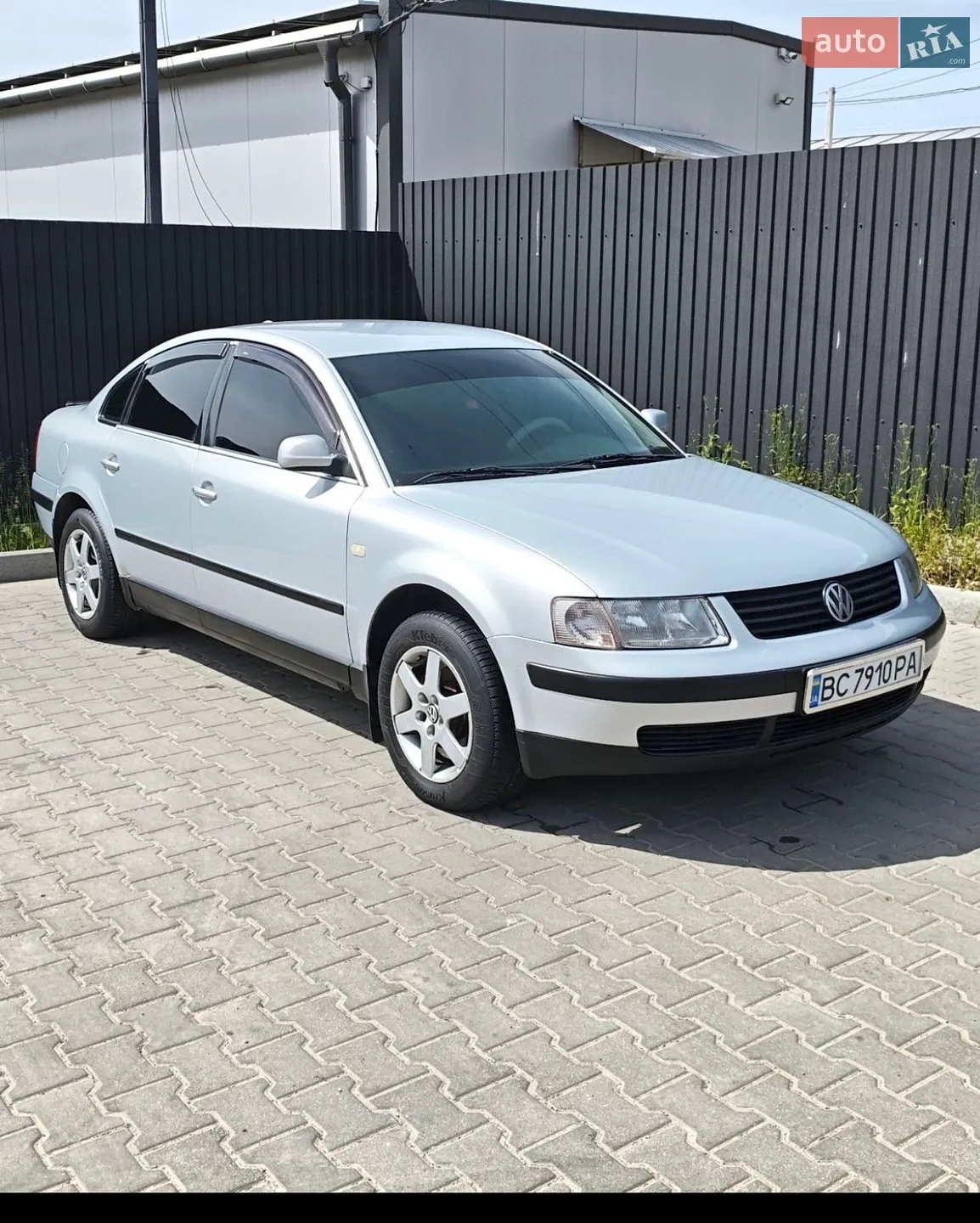 Volkswagen Passat, 1998