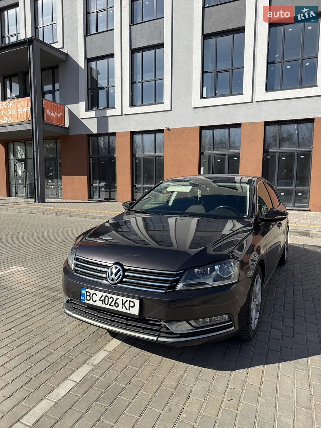 Volkswagen Passat, 2011