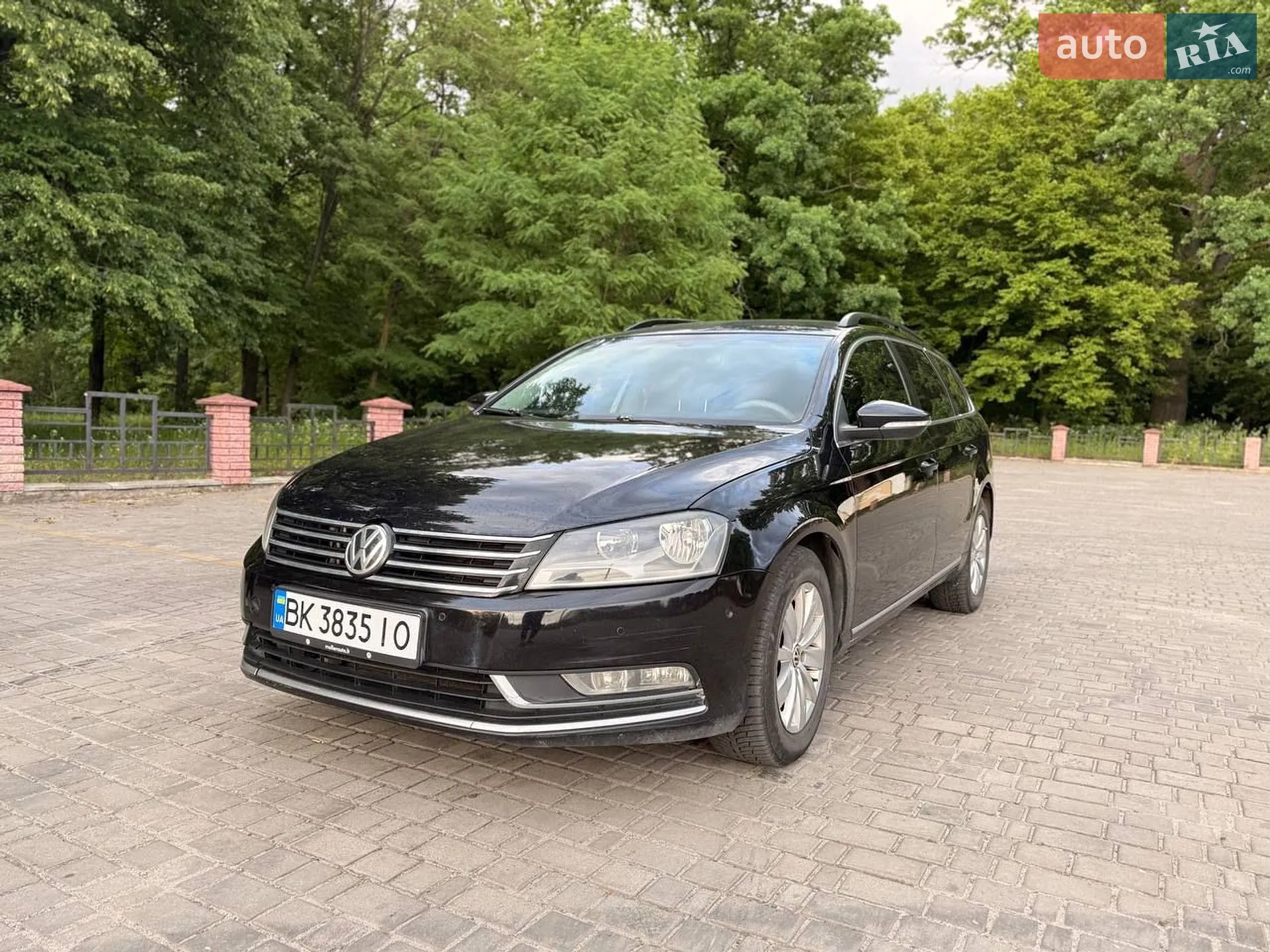 Volkswagen Passat, 2011