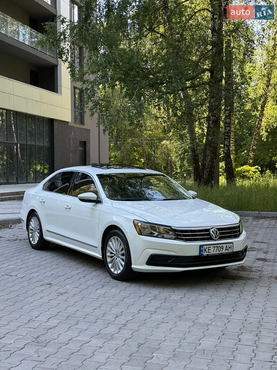 Volkswagen Passat, 2016