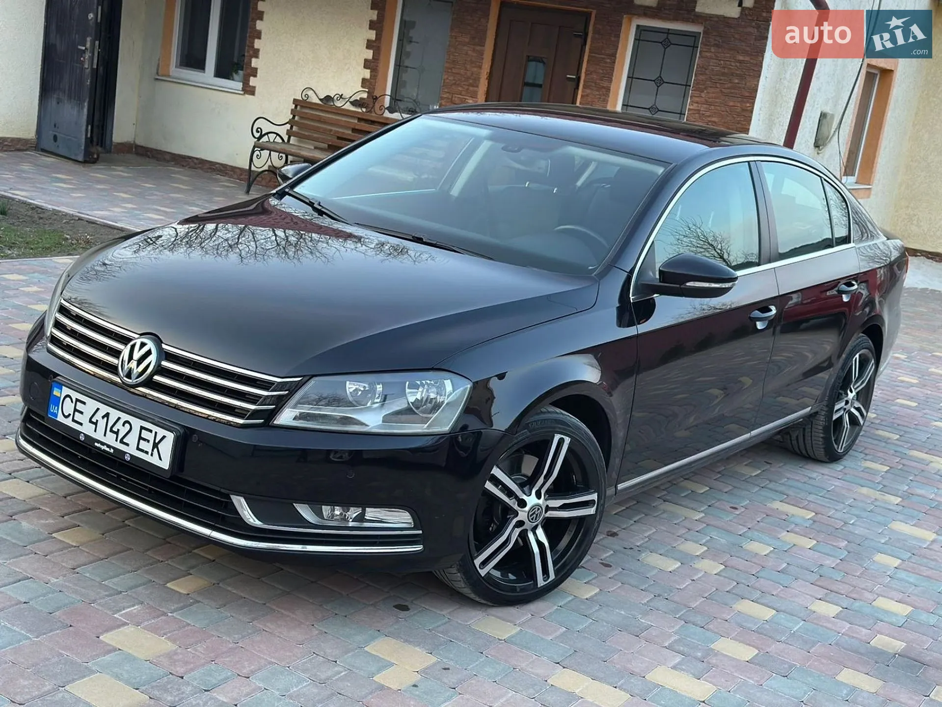 Volkswagen Passat, 2011