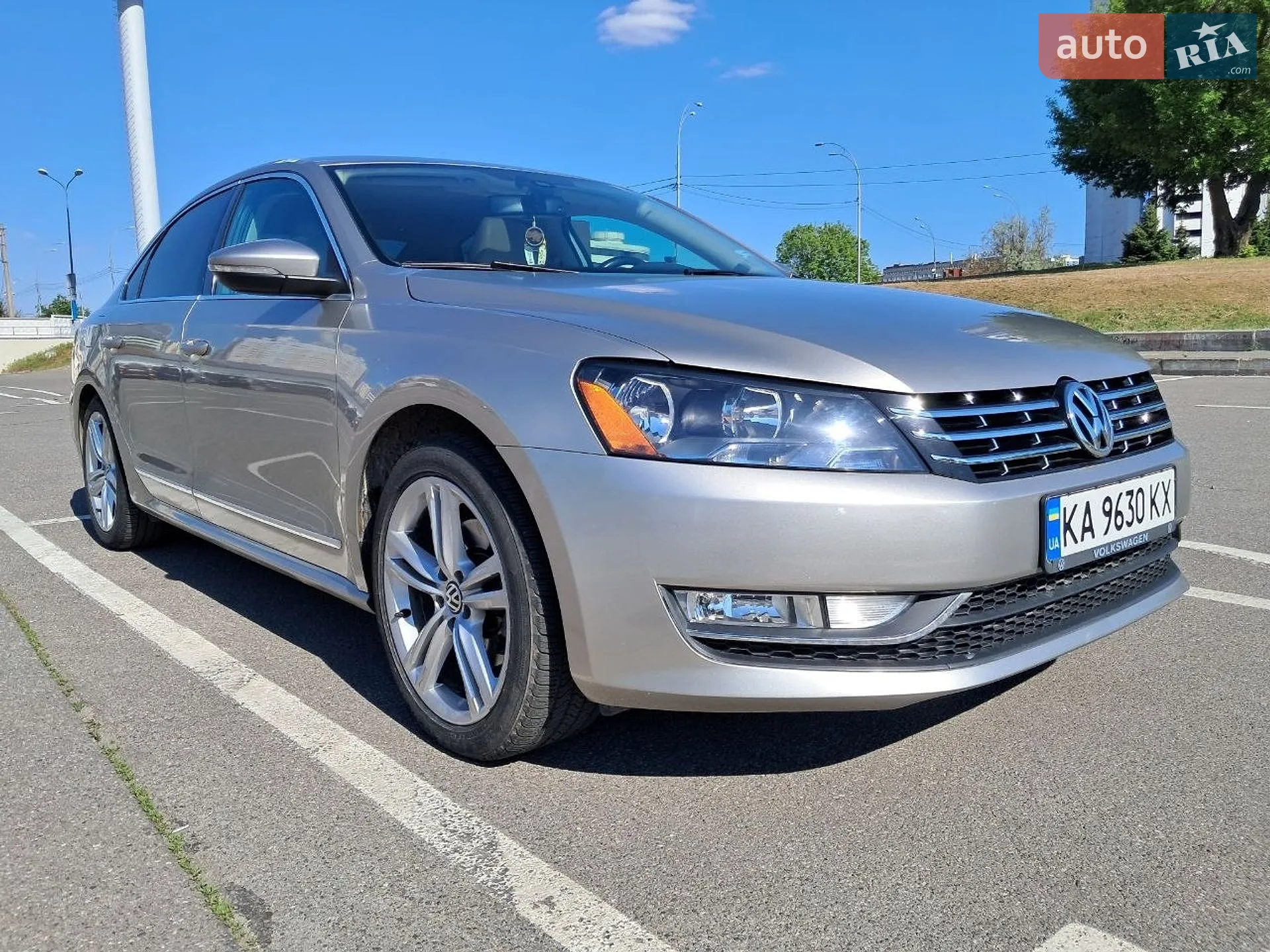 Volkswagen Passat, 2012