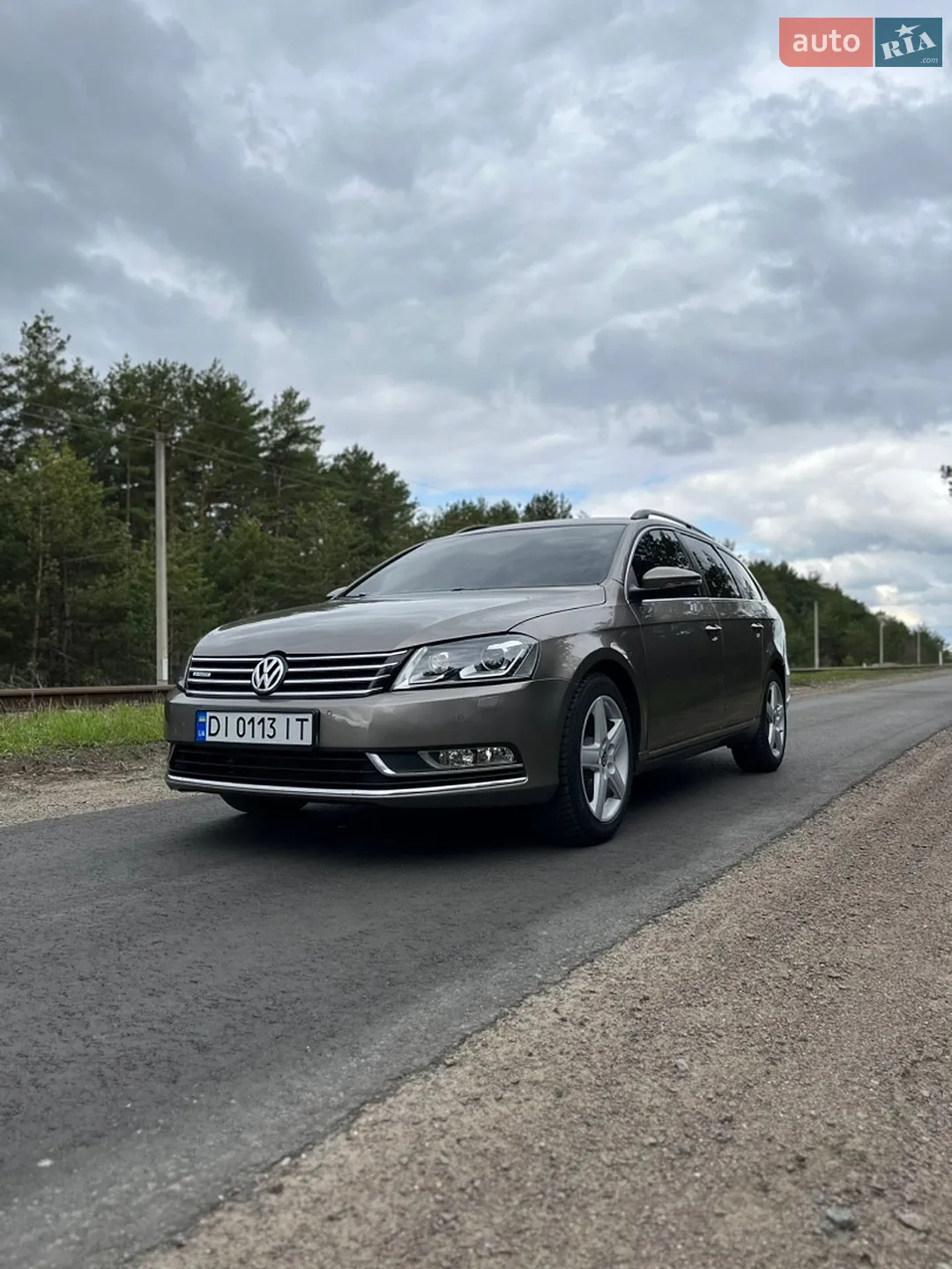 Volkswagen Passat, 2011