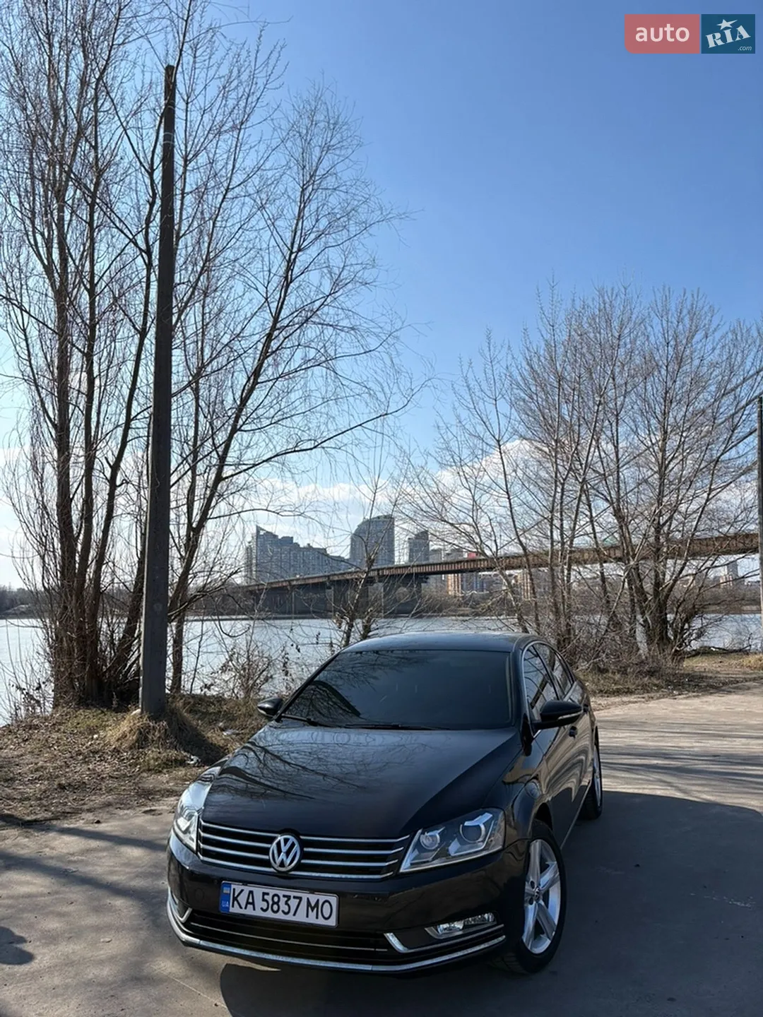 Volkswagen Passat, 2011