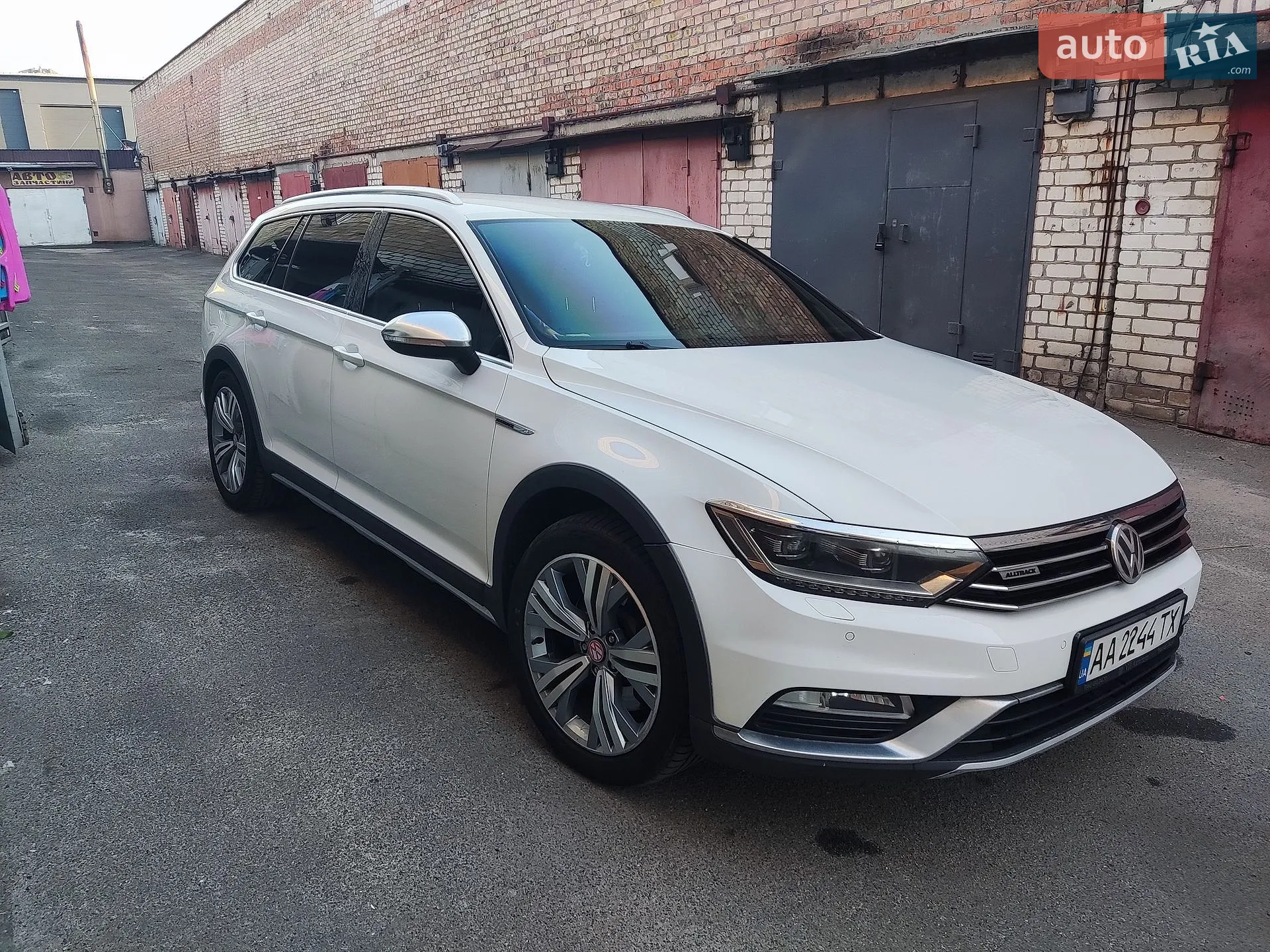Volkswagen Passat, 2016