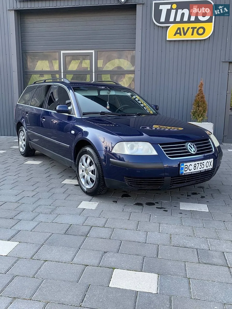 Volkswagen Passat, 2001