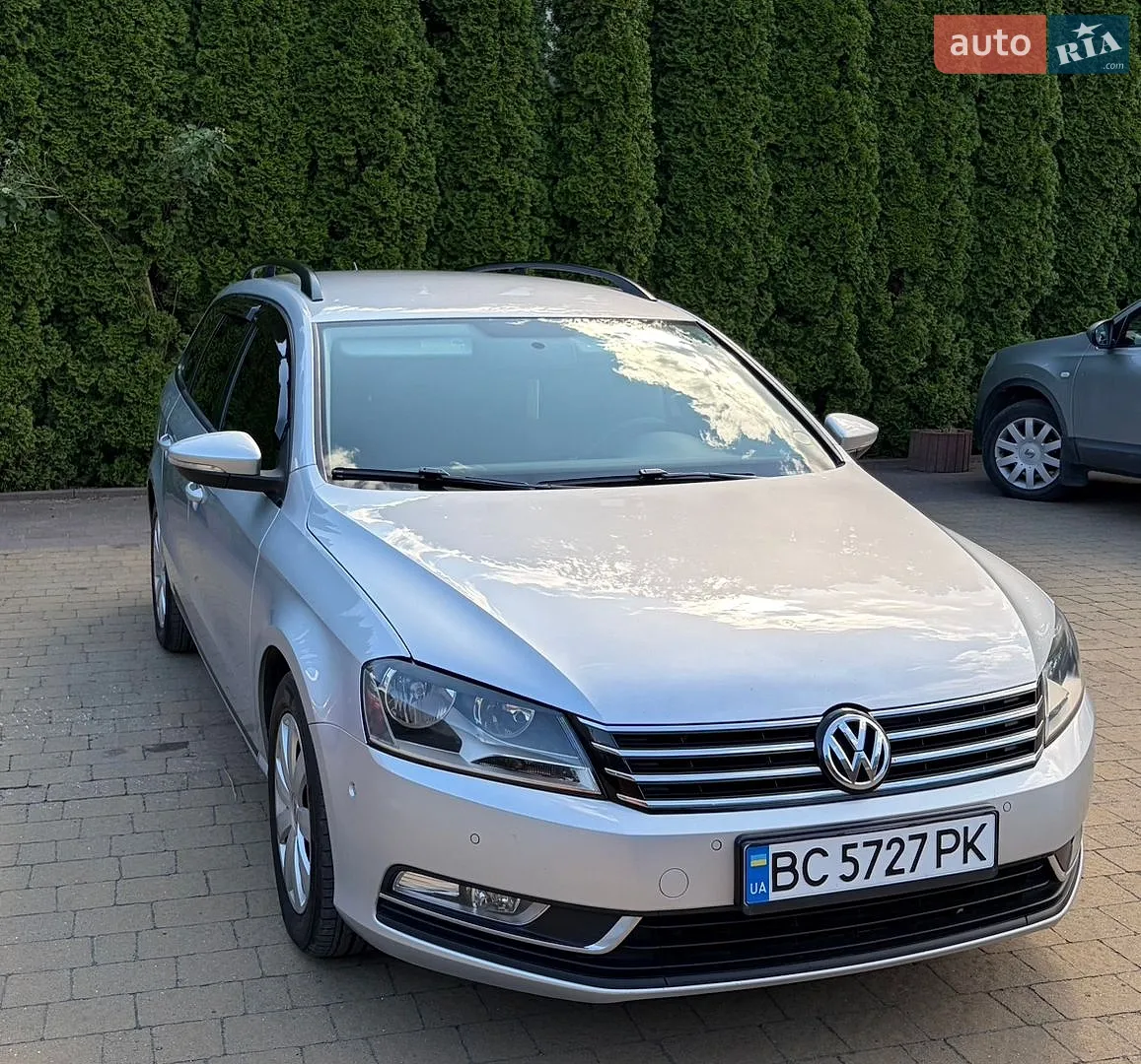 Volkswagen Passat, 2011