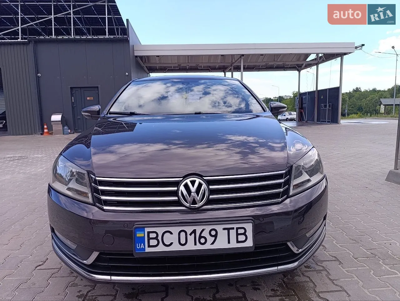 Volkswagen Passat, 2011