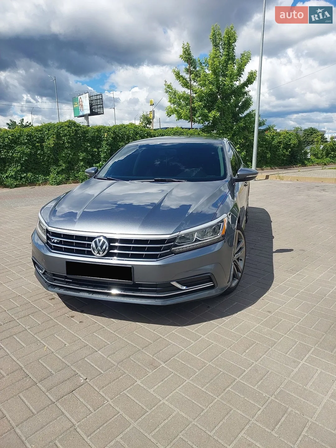 Volkswagen Passat, 2016