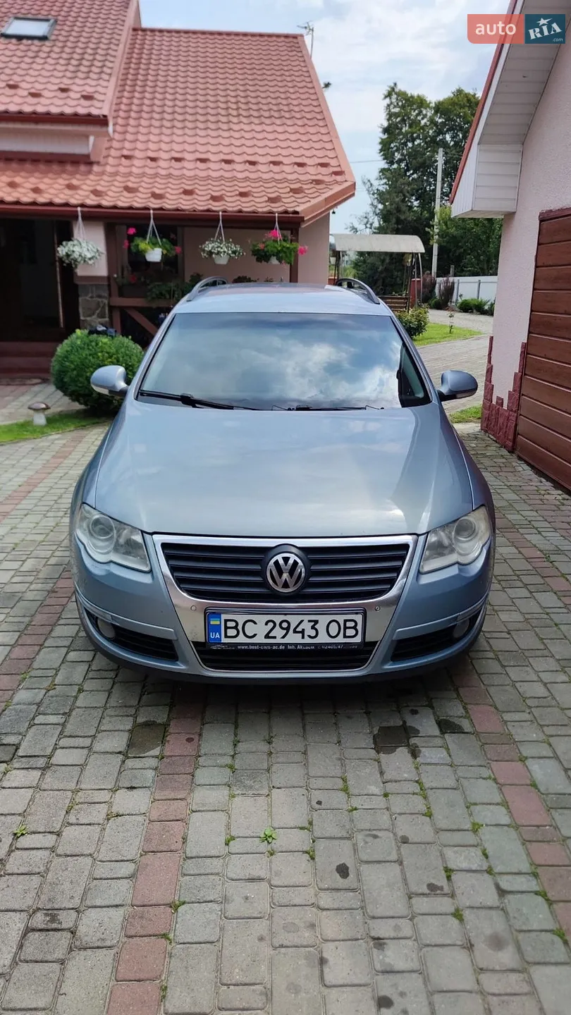 Volkswagen Passat, 2010